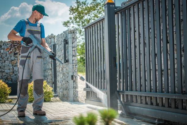 Best Driveway Cleaning and Restoration in Greendale, WI