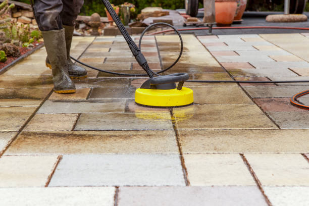 Best Gutter Cleaning and Brightening in Greendale, WI