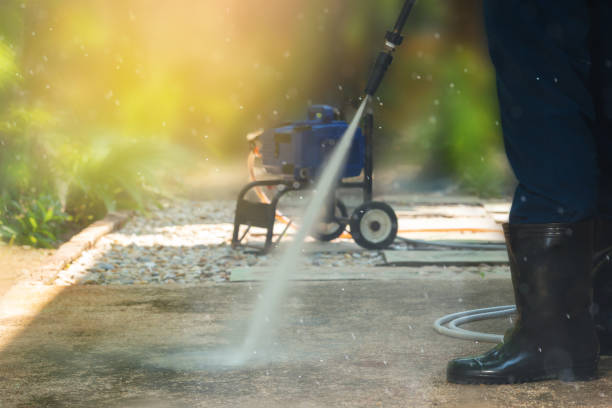 Best Residential Pressure Washing in Greendale, WI